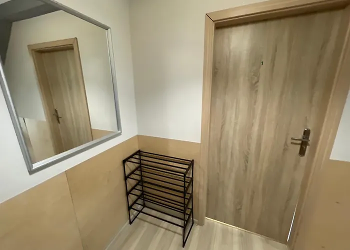 Apartment One More Night Apartment, Old Town